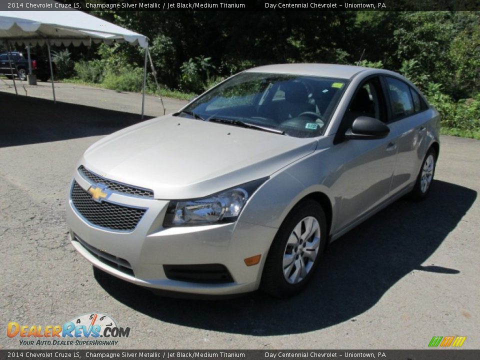 2014 Chevrolet Cruze LS Champagne Silver Metallic / Jet Black/Medium Titanium Photo #10