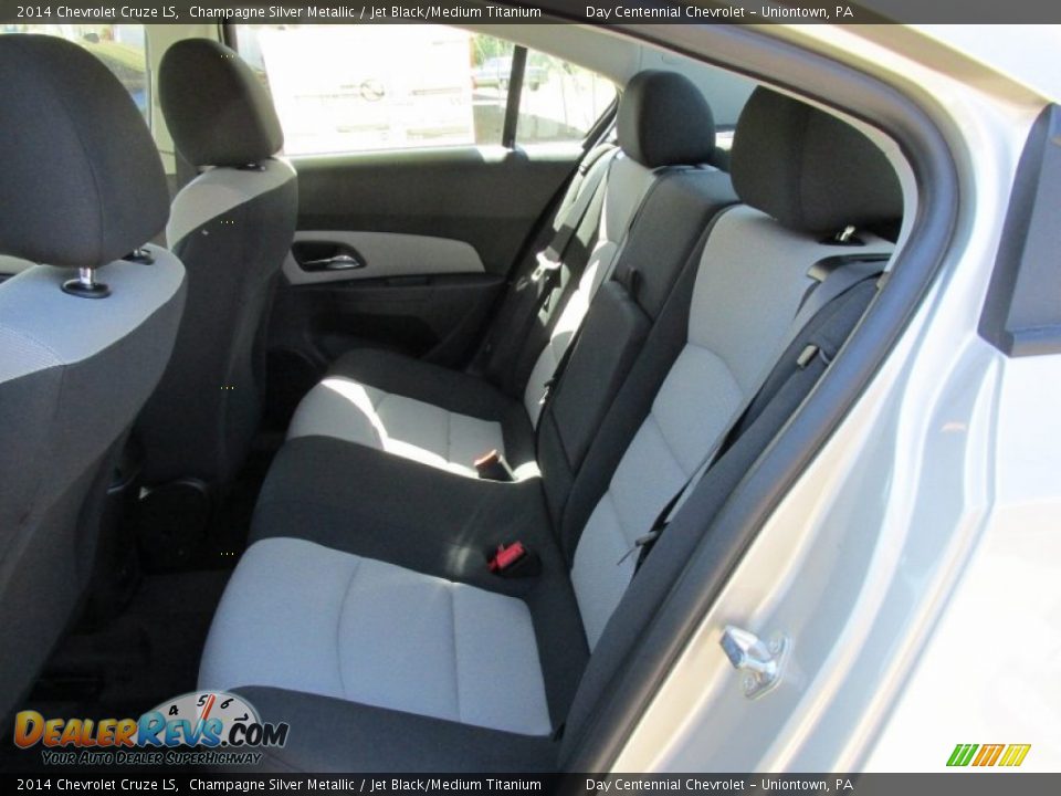 2014 Chevrolet Cruze LS Champagne Silver Metallic / Jet Black/Medium Titanium Photo #13