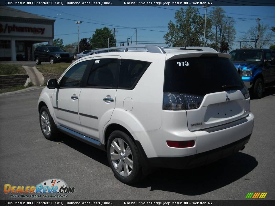 2009 Mitsubishi Outlander SE 4WD Diamond White Pearl / Black Photo #8