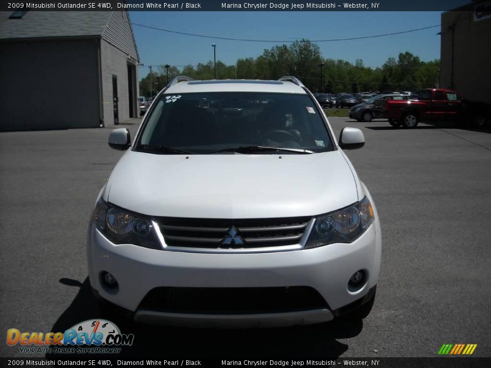 2009 Mitsubishi Outlander SE 4WD Diamond White Pearl / Black Photo #13