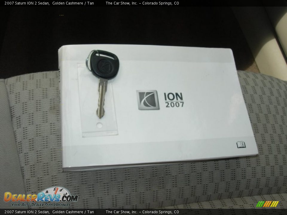 2007 Saturn ION 2 Sedan Golden Cashmere / Tan Photo #18
