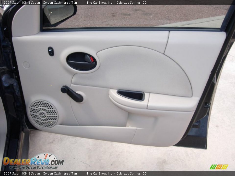 2007 Saturn ION 2 Sedan Golden Cashmere / Tan Photo #22
