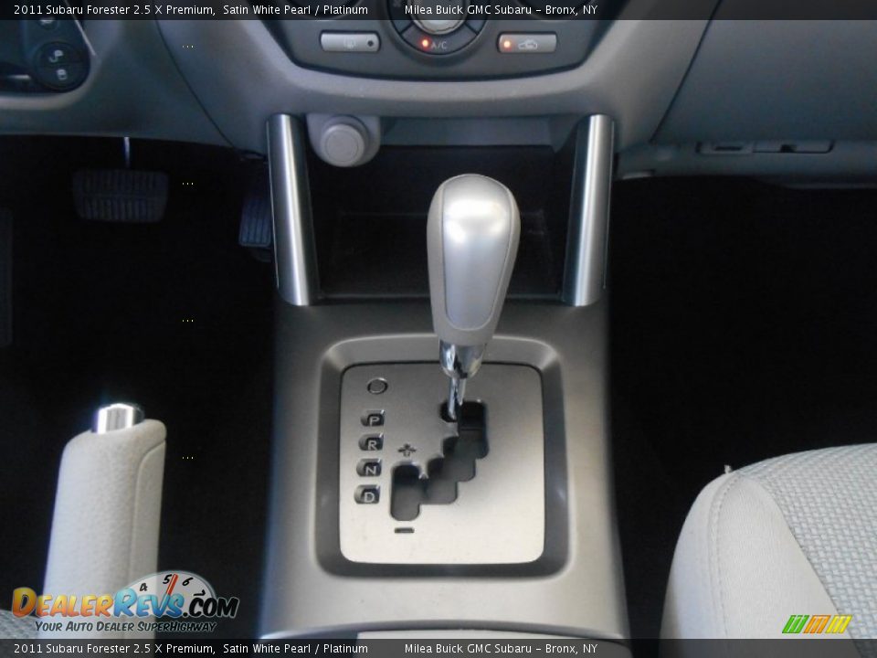 2011 Subaru Forester 2.5 X Premium Satin White Pearl / Platinum Photo #11