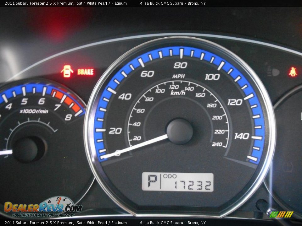 2011 Subaru Forester 2.5 X Premium Satin White Pearl / Platinum Photo #13