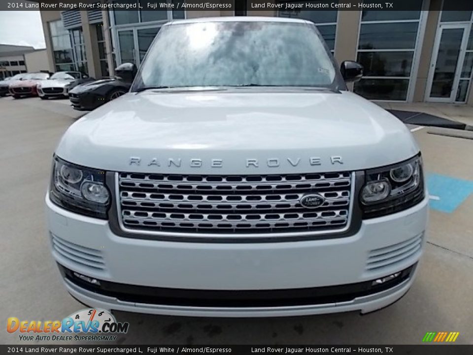 2014 Land Rover Range Rover Supercharged L Fuji White / Almond/Espresso Photo #11