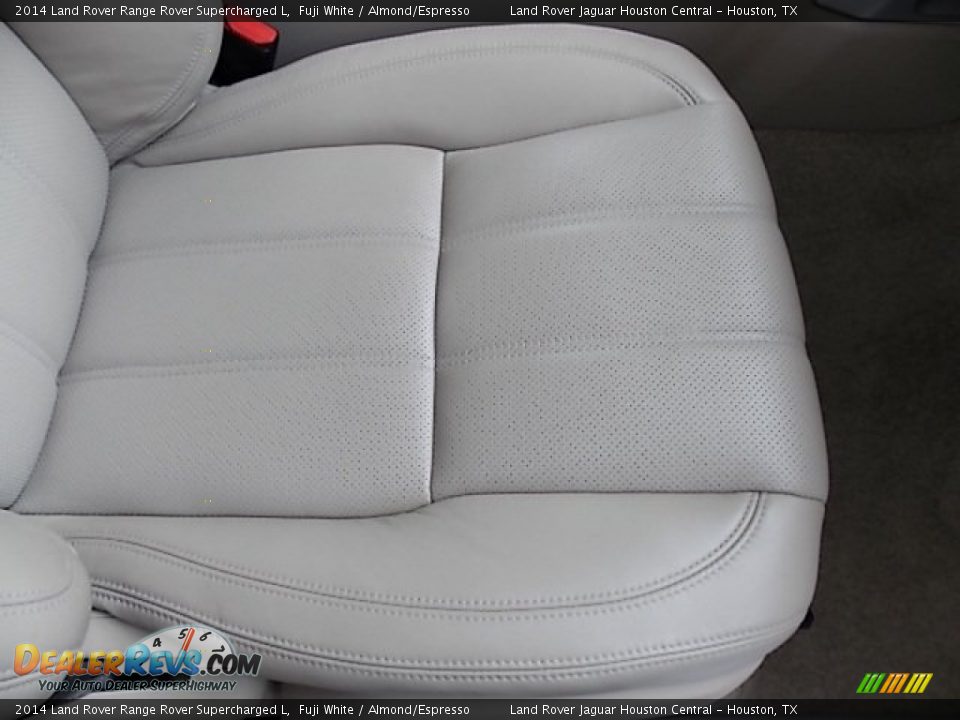 2014 Land Rover Range Rover Supercharged L Fuji White / Almond/Espresso Photo #21