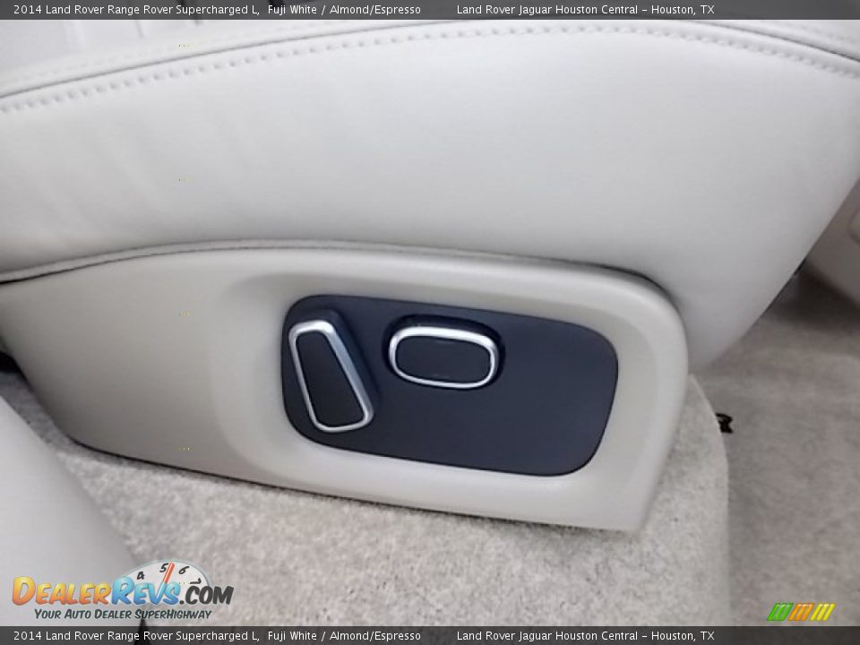 2014 Land Rover Range Rover Supercharged L Fuji White / Almond/Espresso Photo #26