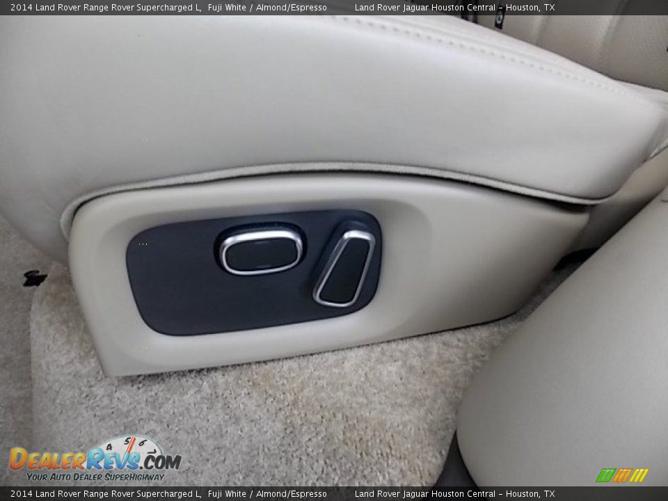2014 Land Rover Range Rover Supercharged L Fuji White / Almond/Espresso Photo #31