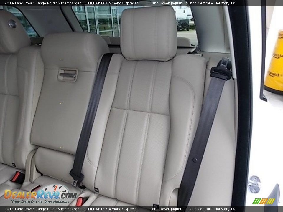 2014 Land Rover Range Rover Supercharged L Fuji White / Almond/Espresso Photo #33