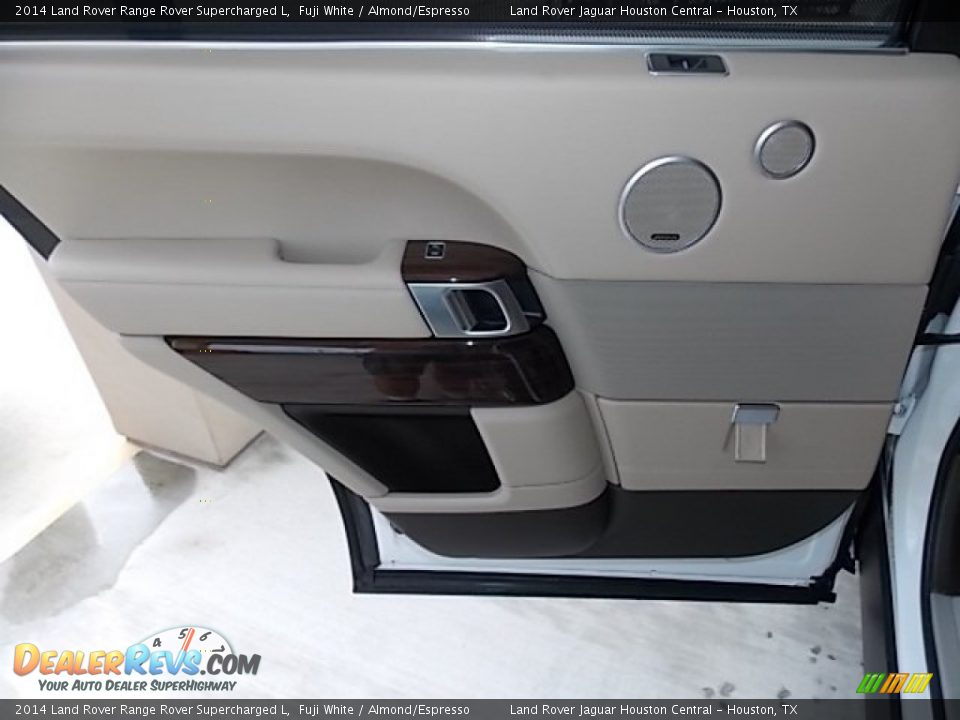 2014 Land Rover Range Rover Supercharged L Fuji White / Almond/Espresso Photo #34