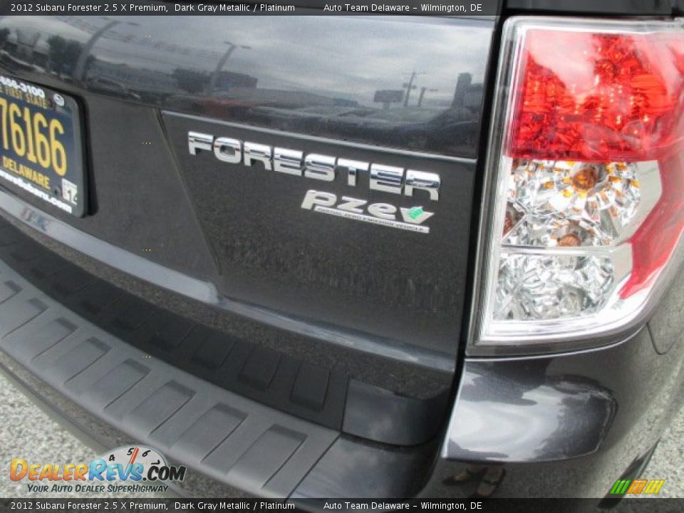 2012 Subaru Forester 2.5 X Premium Dark Gray Metallic / Platinum Photo #30