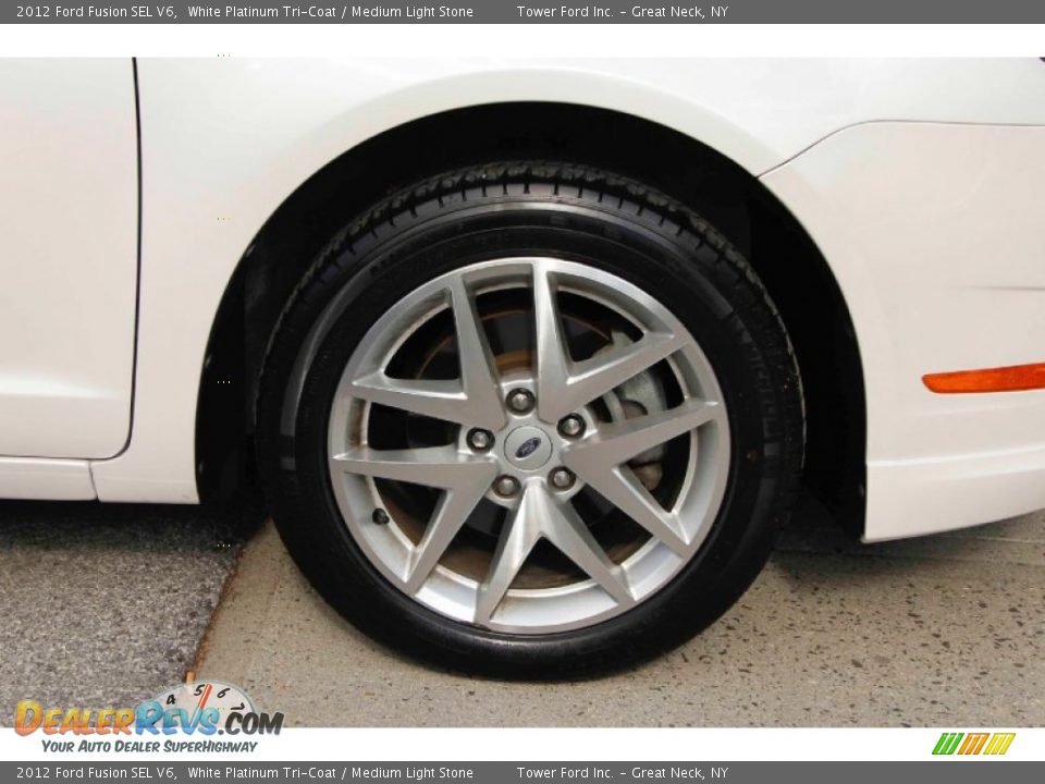 2012 Ford Fusion SEL V6 White Platinum Tri-Coat / Medium Light Stone Photo #11