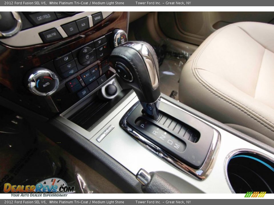 2012 Ford Fusion SEL V6 White Platinum Tri-Coat / Medium Light Stone Photo #20
