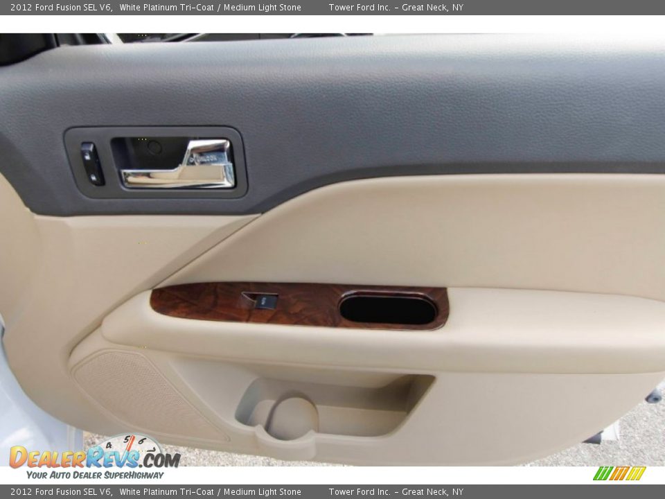 2012 Ford Fusion SEL V6 White Platinum Tri-Coat / Medium Light Stone Photo #27