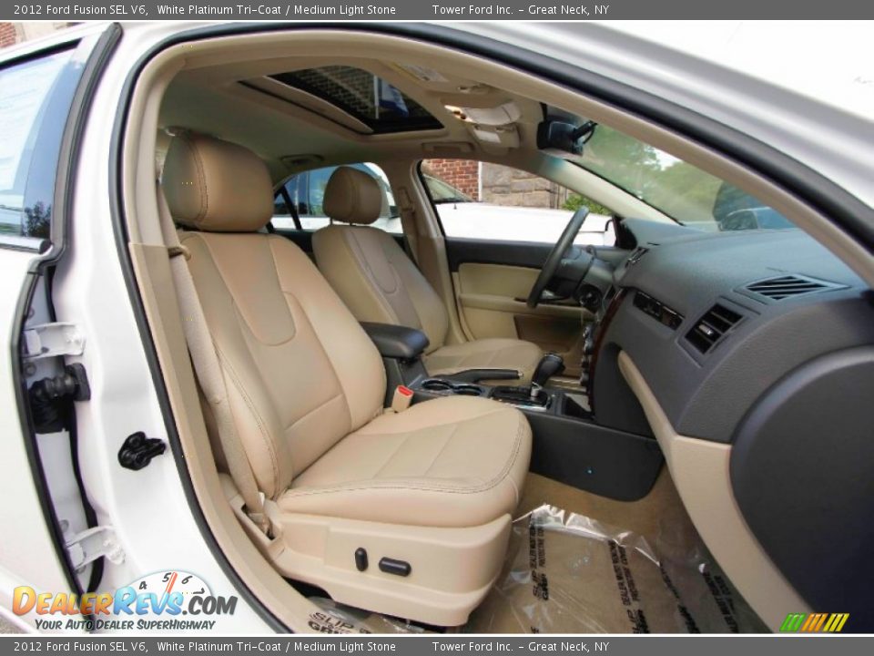 2012 Ford Fusion SEL V6 White Platinum Tri-Coat / Medium Light Stone Photo #28