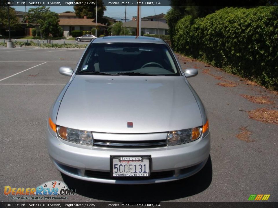 2002 Saturn L Series L300 Sedan Bright Silver / Gray Photo #6