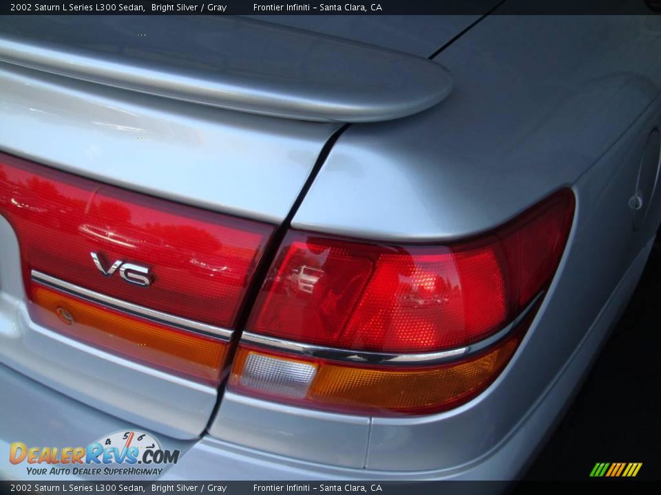 2002 Saturn L Series L300 Sedan Bright Silver / Gray Photo #19