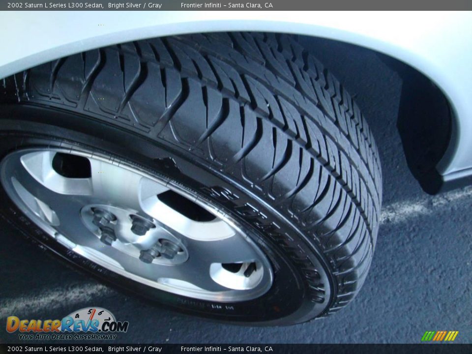2002 Saturn L Series L300 Sedan Bright Silver / Gray Photo #26