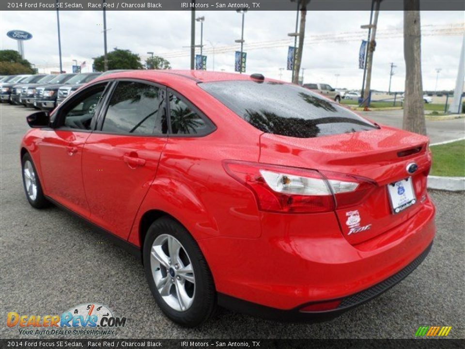 2014 Ford Focus SE Sedan Race Red / Charcoal Black Photo #3