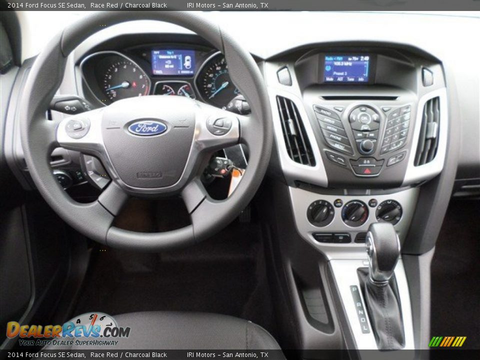 2014 Ford Focus SE Sedan Race Red / Charcoal Black Photo #16