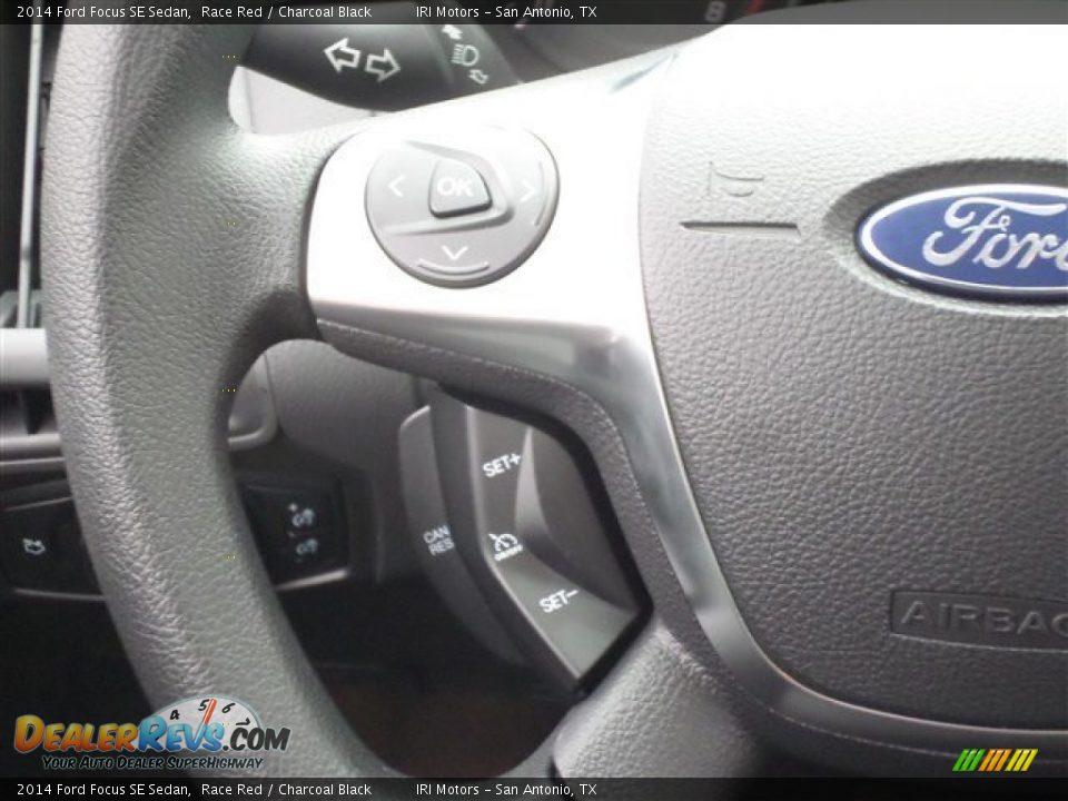 2014 Ford Focus SE Sedan Race Red / Charcoal Black Photo #18