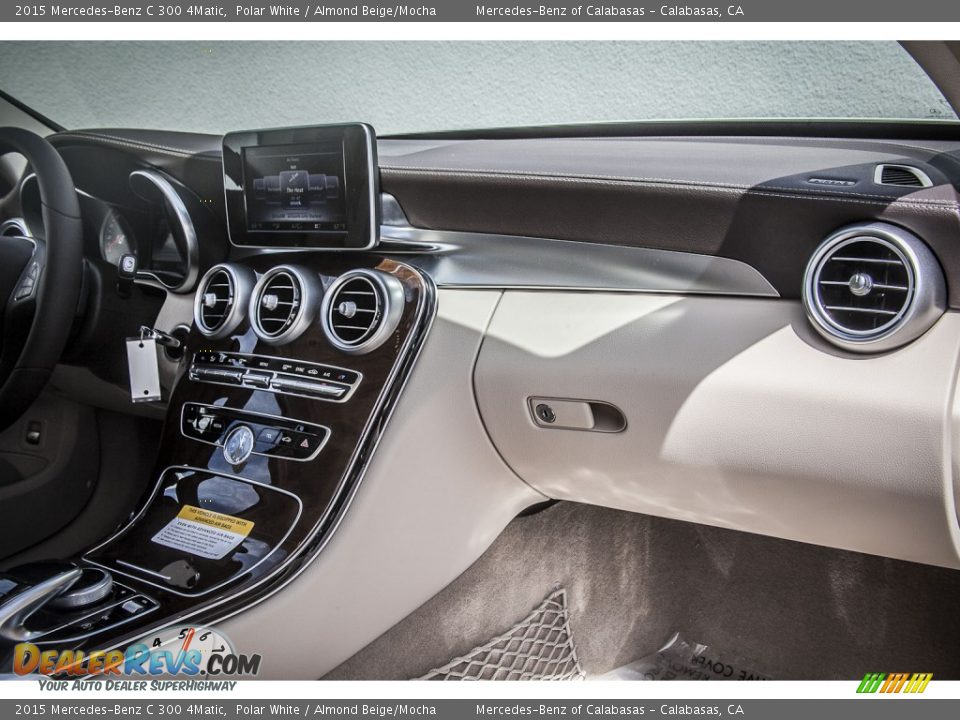 2015 Mercedes-Benz C 300 4Matic Polar White / Almond Beige/Mocha Photo #8