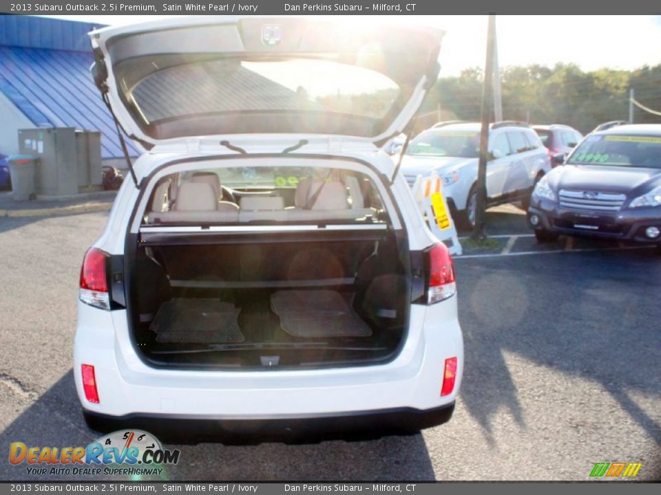 2013 Subaru Outback 2.5i Premium Satin White Pearl / Ivory Photo #7