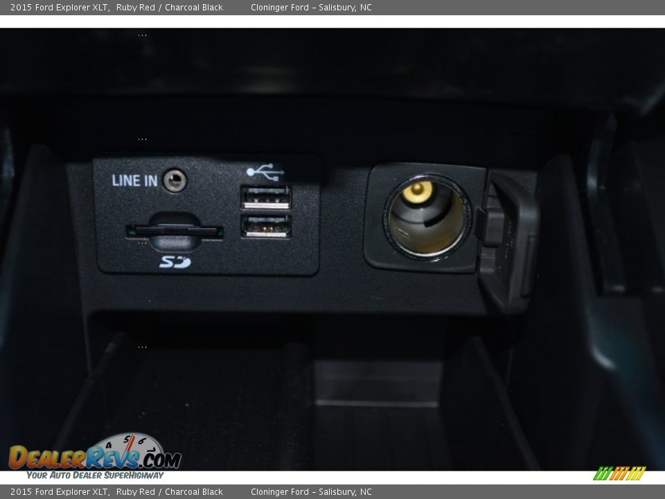 2015 Ford Explorer XLT Ruby Red / Charcoal Black Photo #20