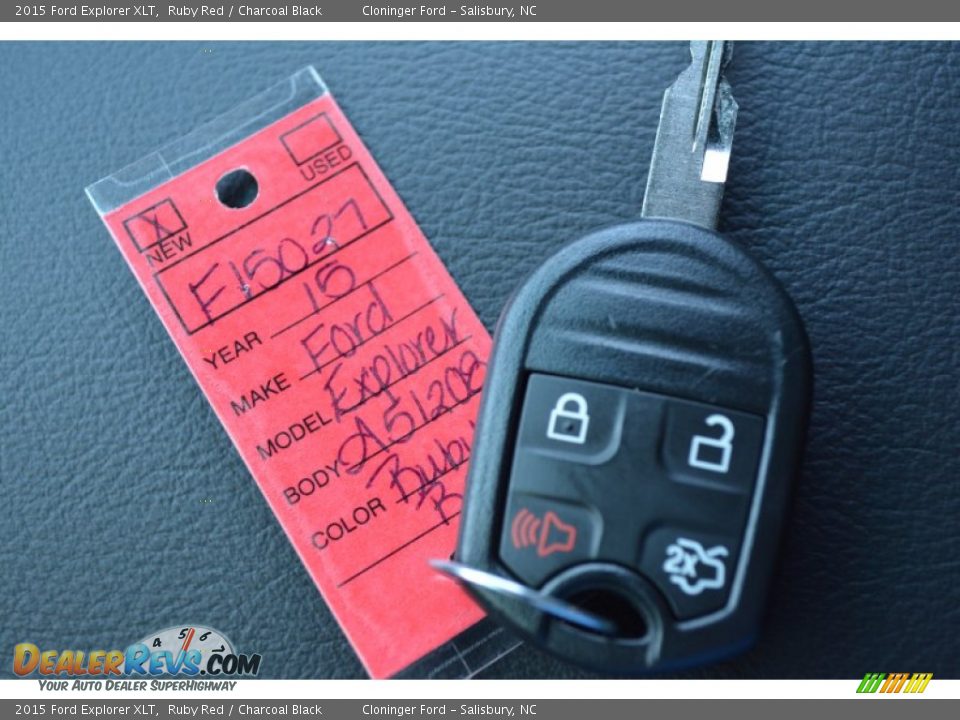 2015 Ford Explorer XLT Ruby Red / Charcoal Black Photo #26