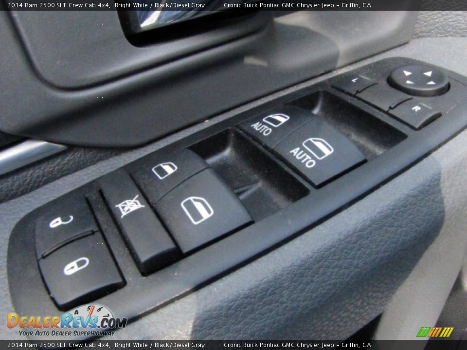 2014 Ram 2500 SLT Crew Cab 4x4 Bright White / Black/Diesel Gray Photo #12
