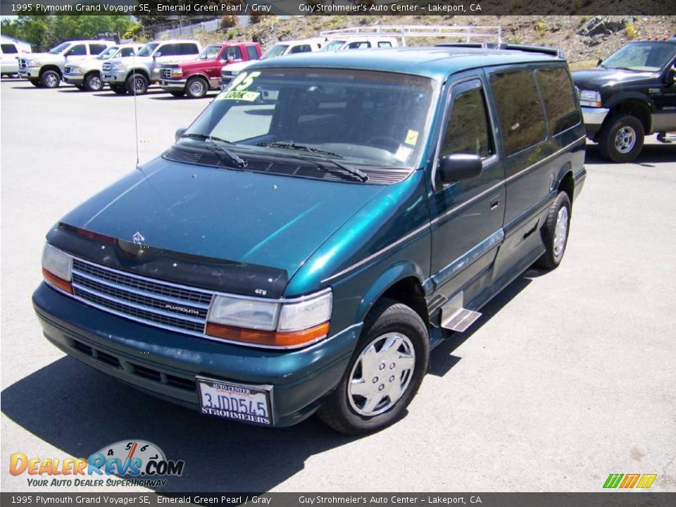 1995 Plymouth Grand Voyager SE Emerald Green Pearl / Gray Photo #1