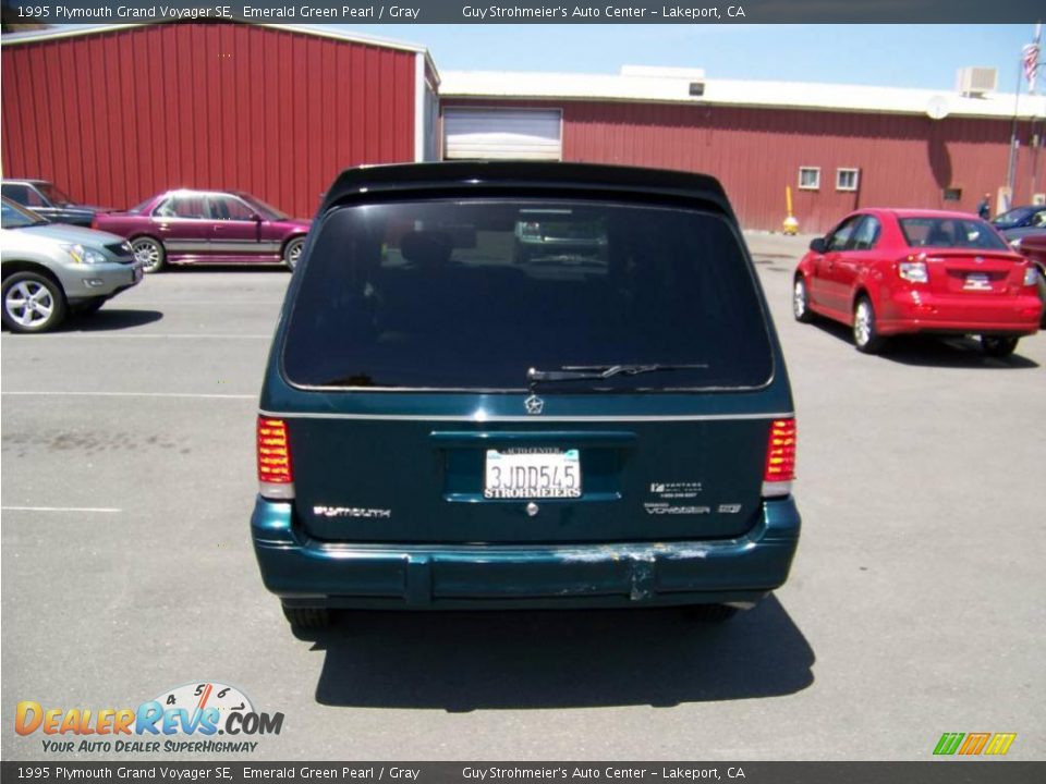 1995 Plymouth Grand Voyager SE Emerald Green Pearl / Gray Photo #4