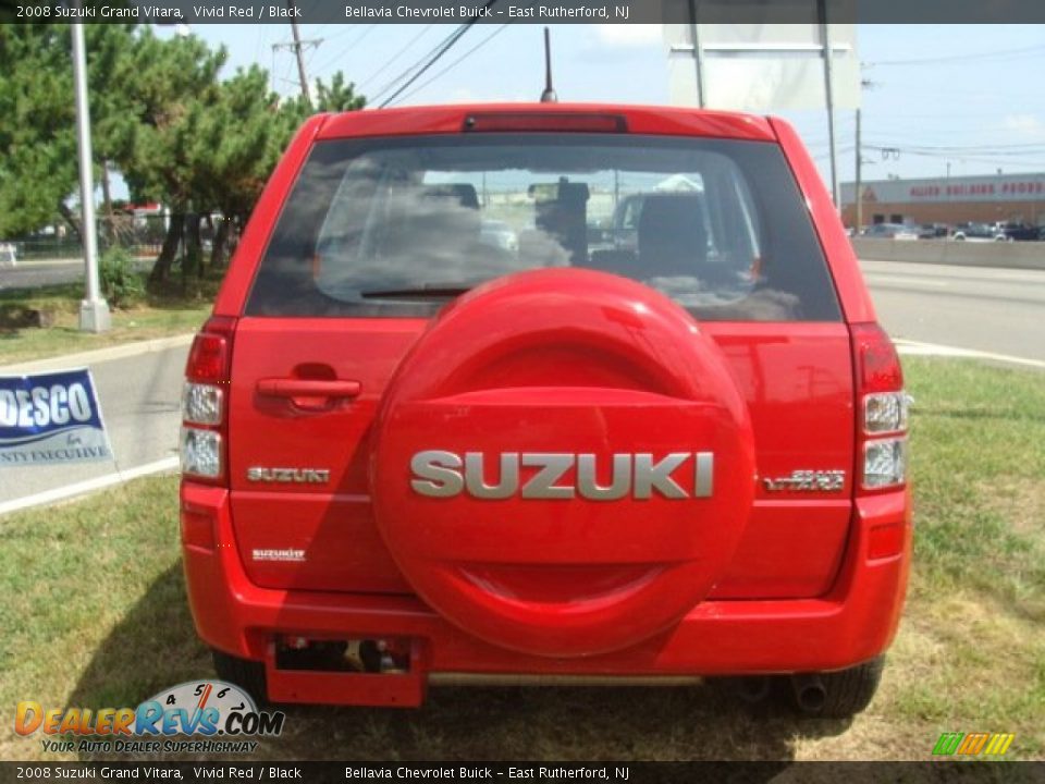 2008 Suzuki Grand Vitara Vivid Red / Black Photo #5