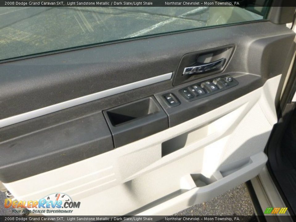2008 Dodge Grand Caravan SXT Light Sandstone Metallic / Dark Slate/Light Shale Photo #14