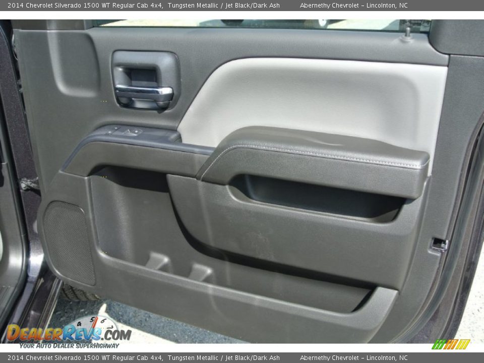 2014 Chevrolet Silverado 1500 WT Regular Cab 4x4 Tungsten Metallic / Jet Black/Dark Ash Photo #17