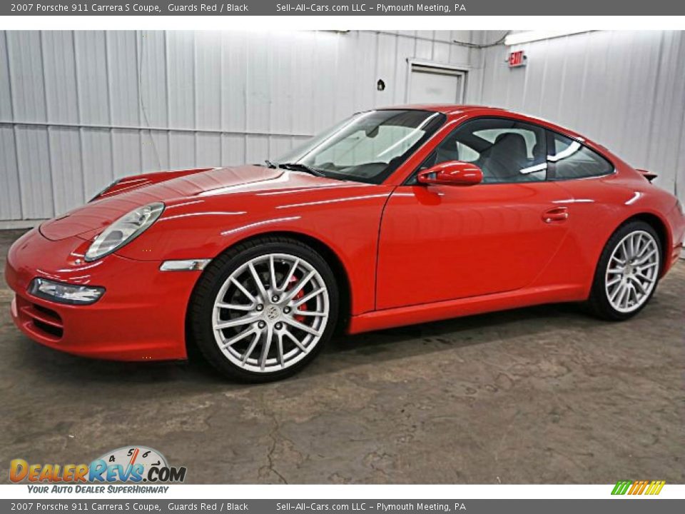 Front 3/4 View of 2007 Porsche 911 Carrera S Coupe Photo #3