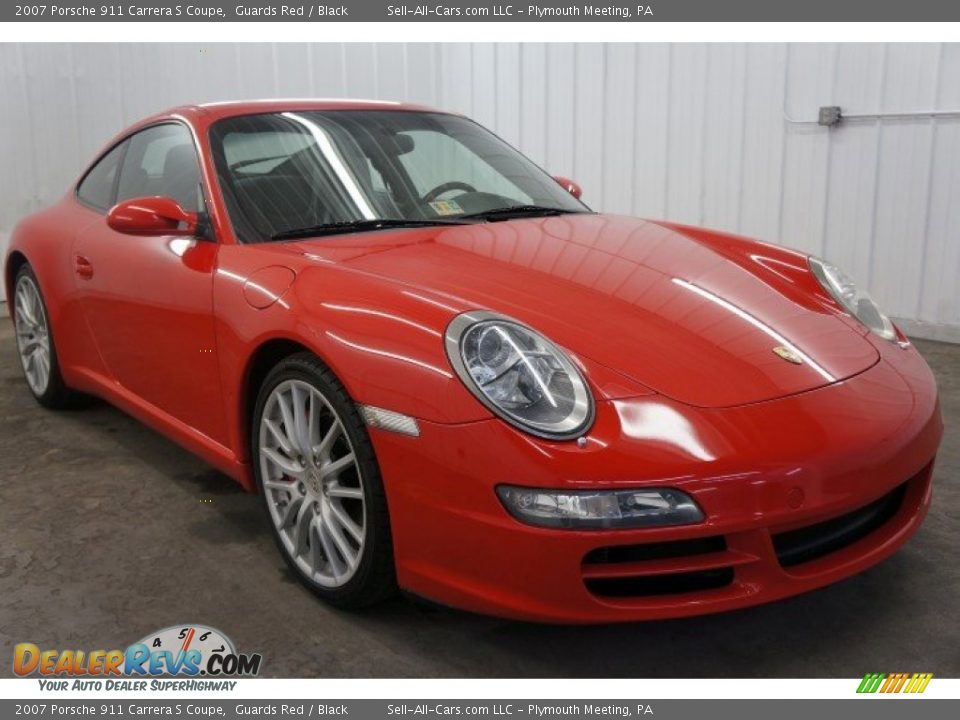 Front 3/4 View of 2007 Porsche 911 Carrera S Coupe Photo #18
