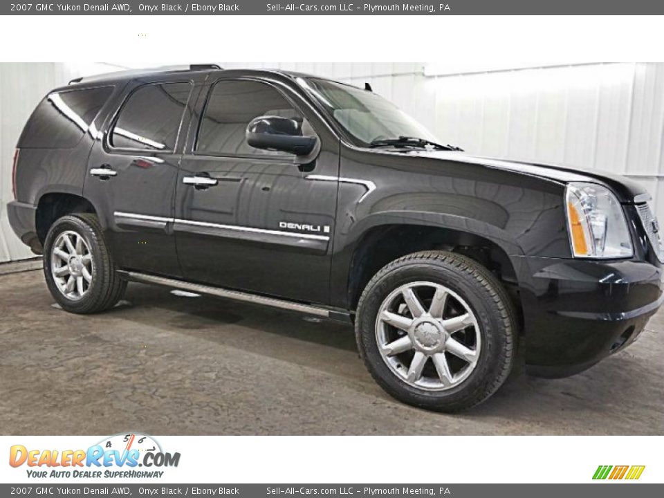 2007 GMC Yukon Denali AWD Onyx Black / Ebony Black Photo #4