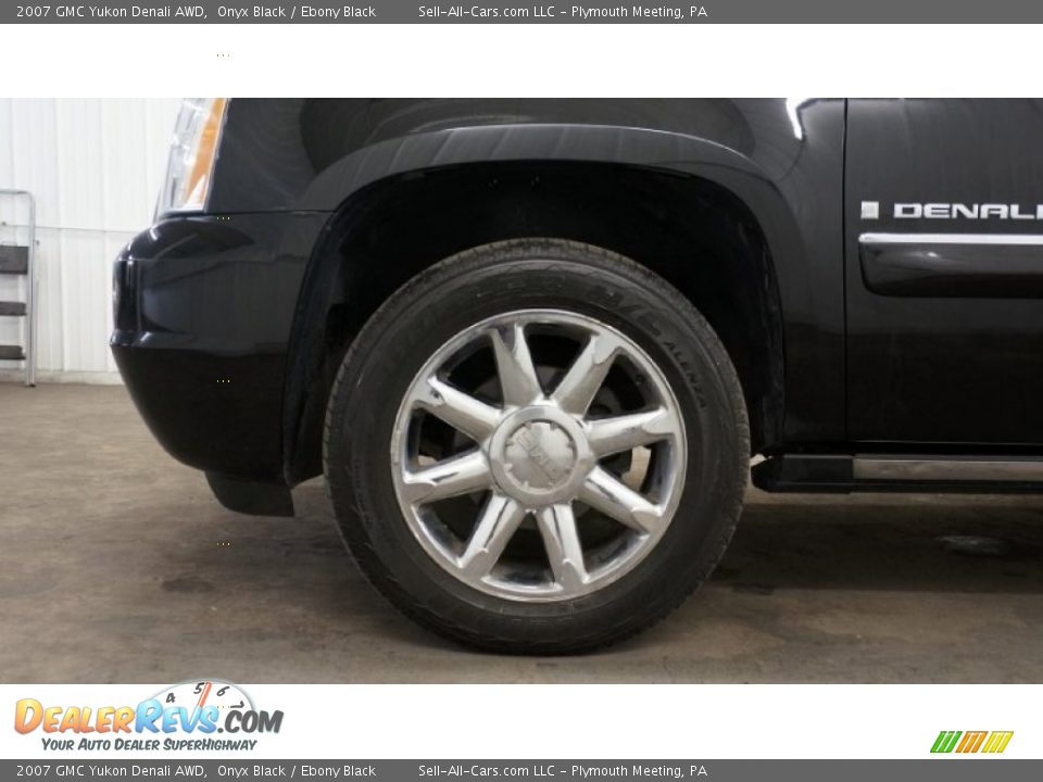 2007 GMC Yukon Denali AWD Onyx Black / Ebony Black Photo #25