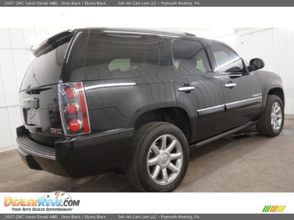 2007 GMC Yukon Denali AWD Onyx Black / Ebony Black Photo #27