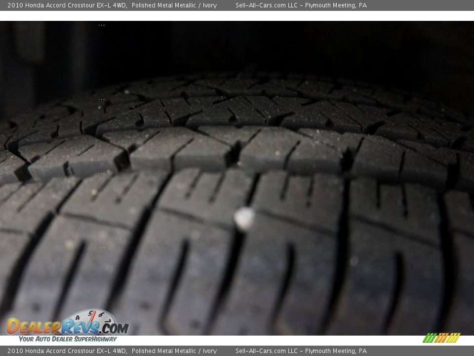 2010 Honda Accord Crosstour EX-L 4WD Polished Metal Metallic / Ivory Photo #23