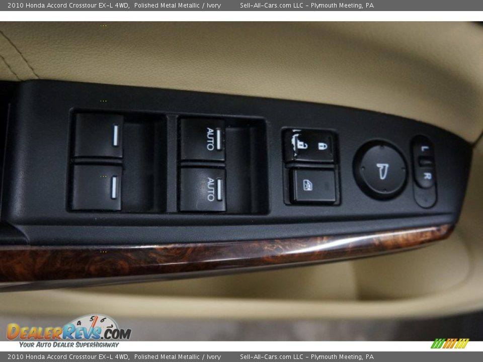 2010 Honda Accord Crosstour EX-L 4WD Polished Metal Metallic / Ivory Photo #31