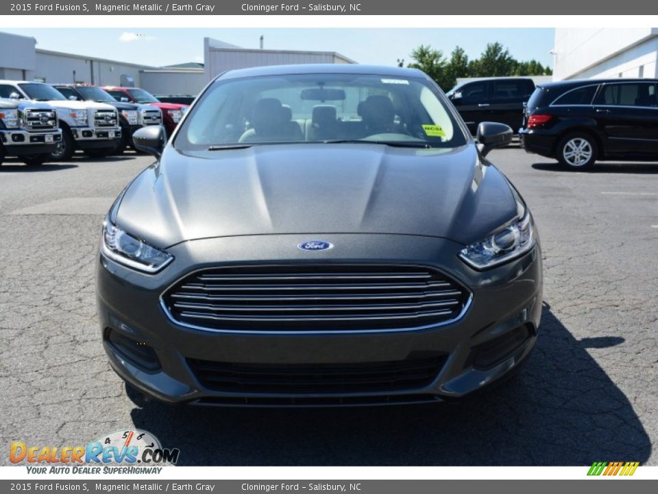 2015 Ford Fusion S Magnetic Metallic / Earth Gray Photo #4