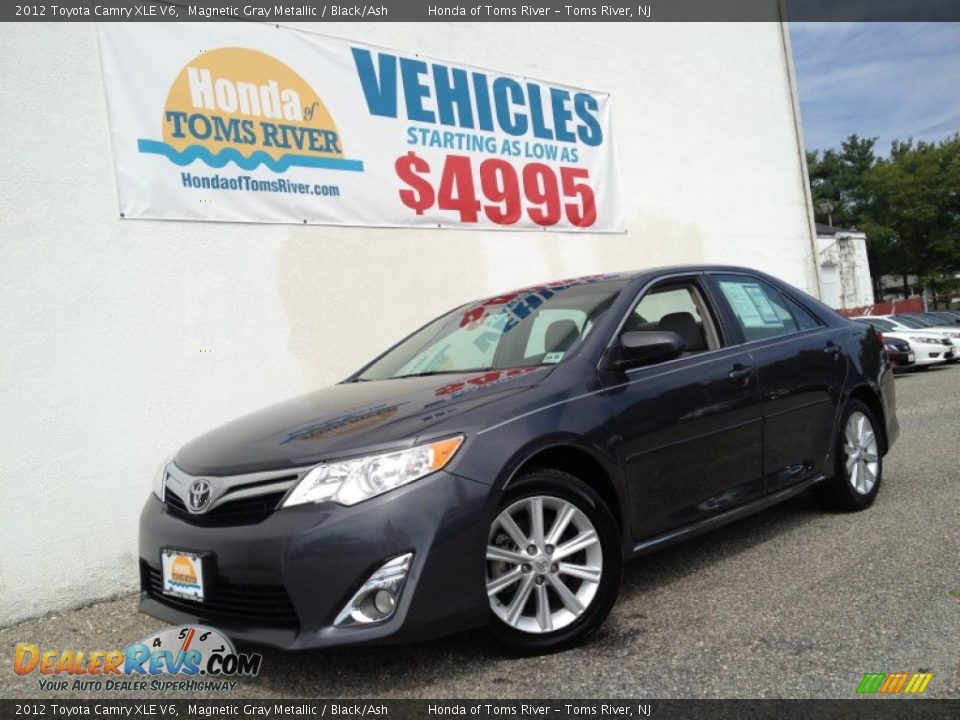 2012 Toyota Camry XLE V6 Magnetic Gray Metallic / Black/Ash Photo #1