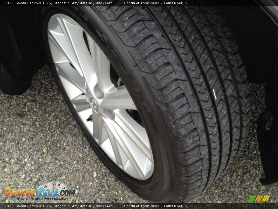 2012 Toyota Camry XLE V6 Magnetic Gray Metallic / Black/Ash Photo #2