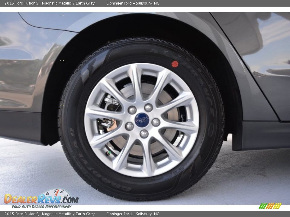 2015 Ford Fusion S Magnetic Metallic / Earth Gray Photo #10
