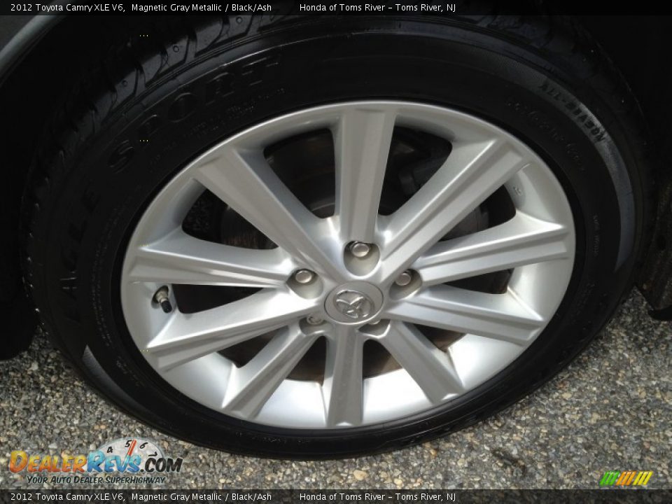 2012 Toyota Camry XLE V6 Magnetic Gray Metallic / Black/Ash Photo #6