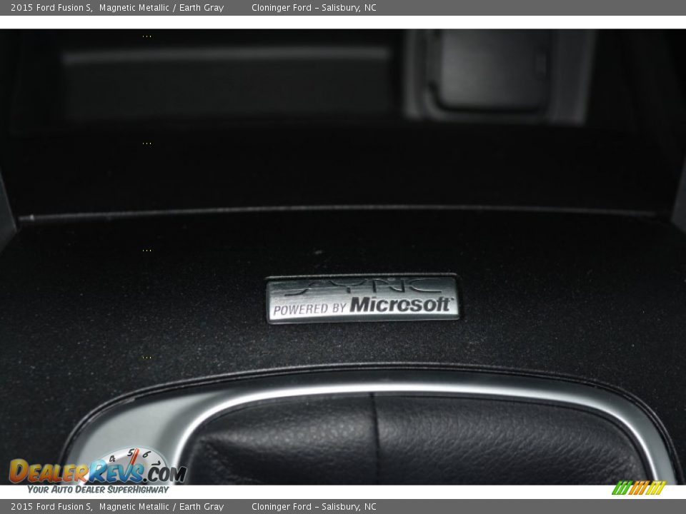 2015 Ford Fusion S Magnetic Metallic / Earth Gray Photo #15