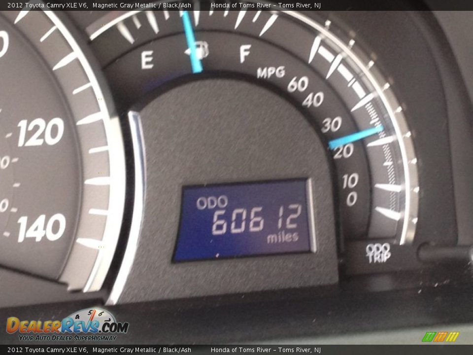2012 Toyota Camry XLE V6 Magnetic Gray Metallic / Black/Ash Photo #23