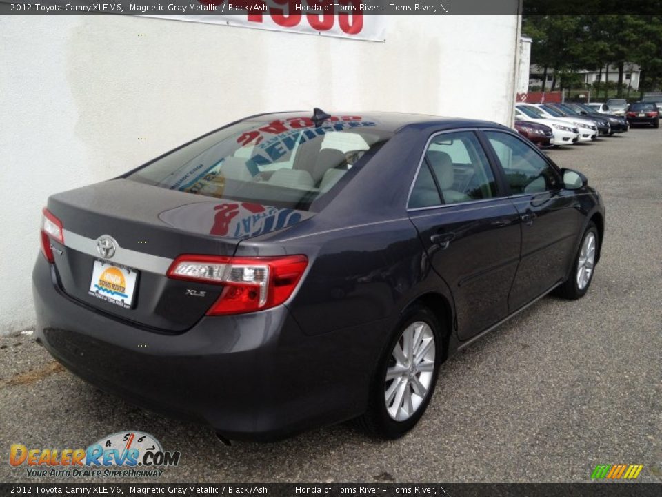 2012 Toyota Camry XLE V6 Magnetic Gray Metallic / Black/Ash Photo #25